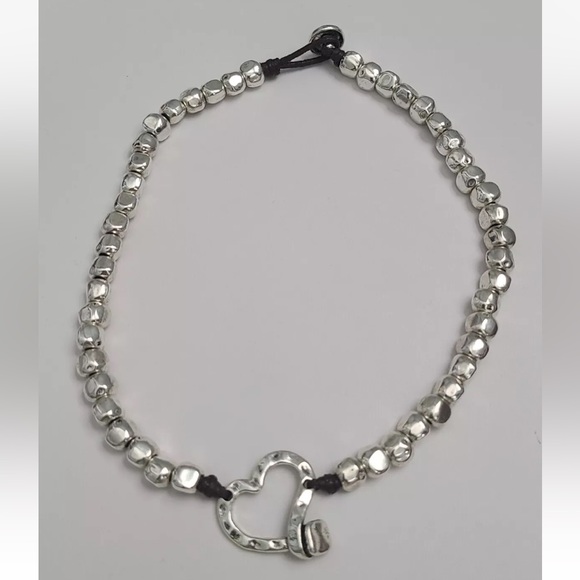 NAILED HEART • Bohemian Necklace • Silver plated • 16 inches - Picture 4 of 10